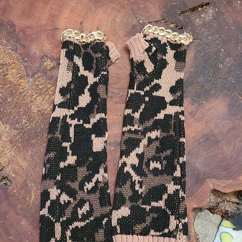 Betsy Johnson fingerless gloves